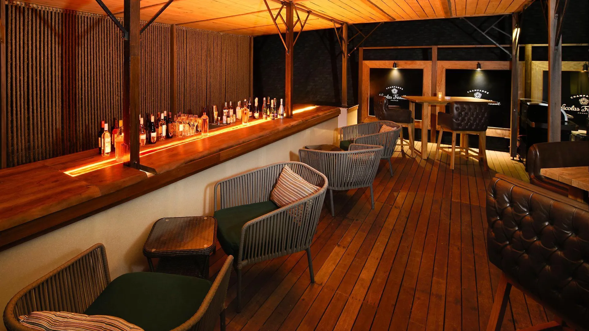 Resort Avani+ Barbarons Seychelles Grand Anse