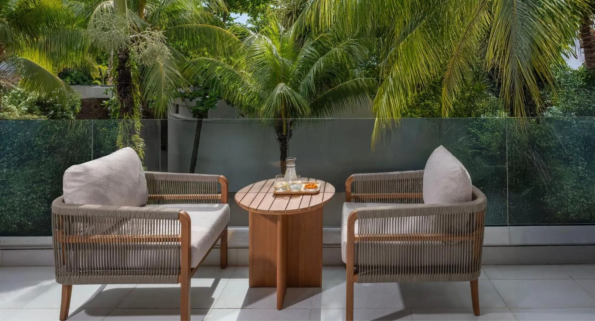 Avani+ Barbarons Seychelles Grand Anse  5*, Grand Anse (Mahe)