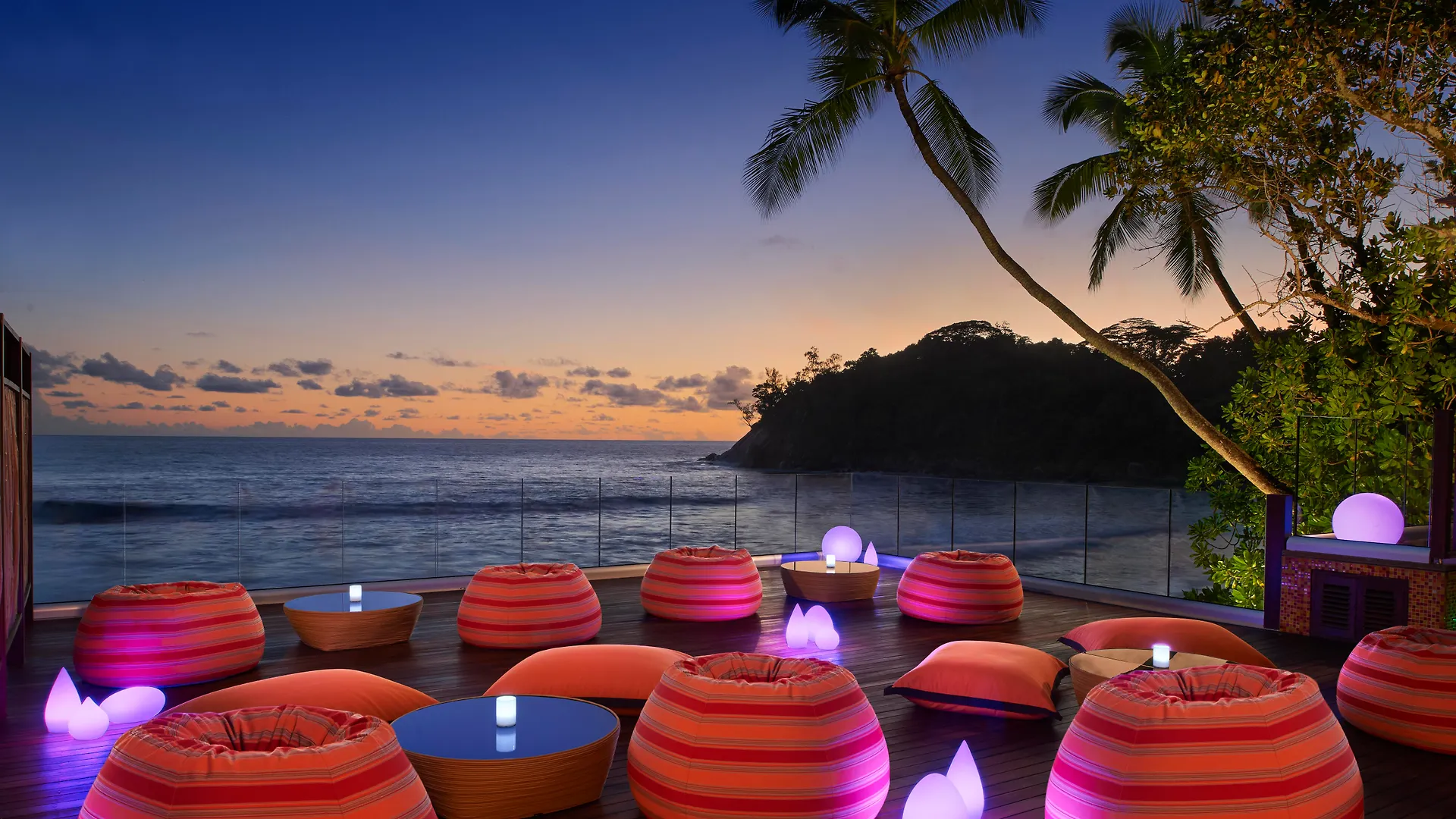 ****  Avani Barbarons Seychelles Resort Grand Anse  Seszele