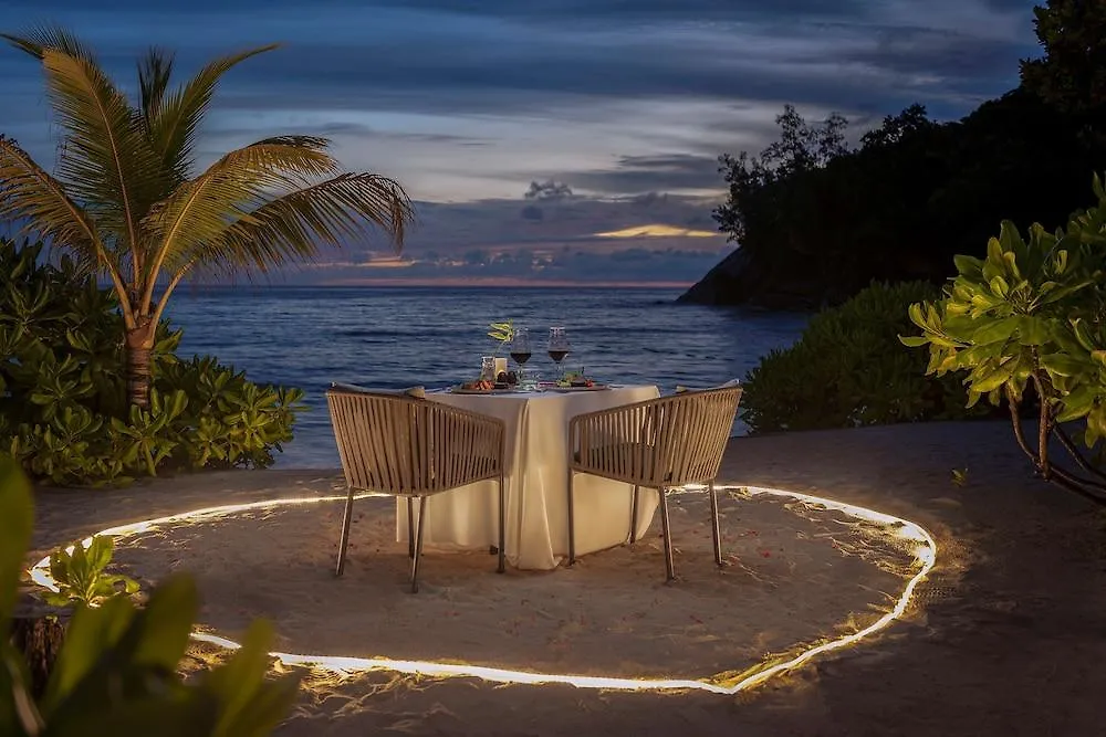 Avani Barbarons Seychelles Resort Grand Anse